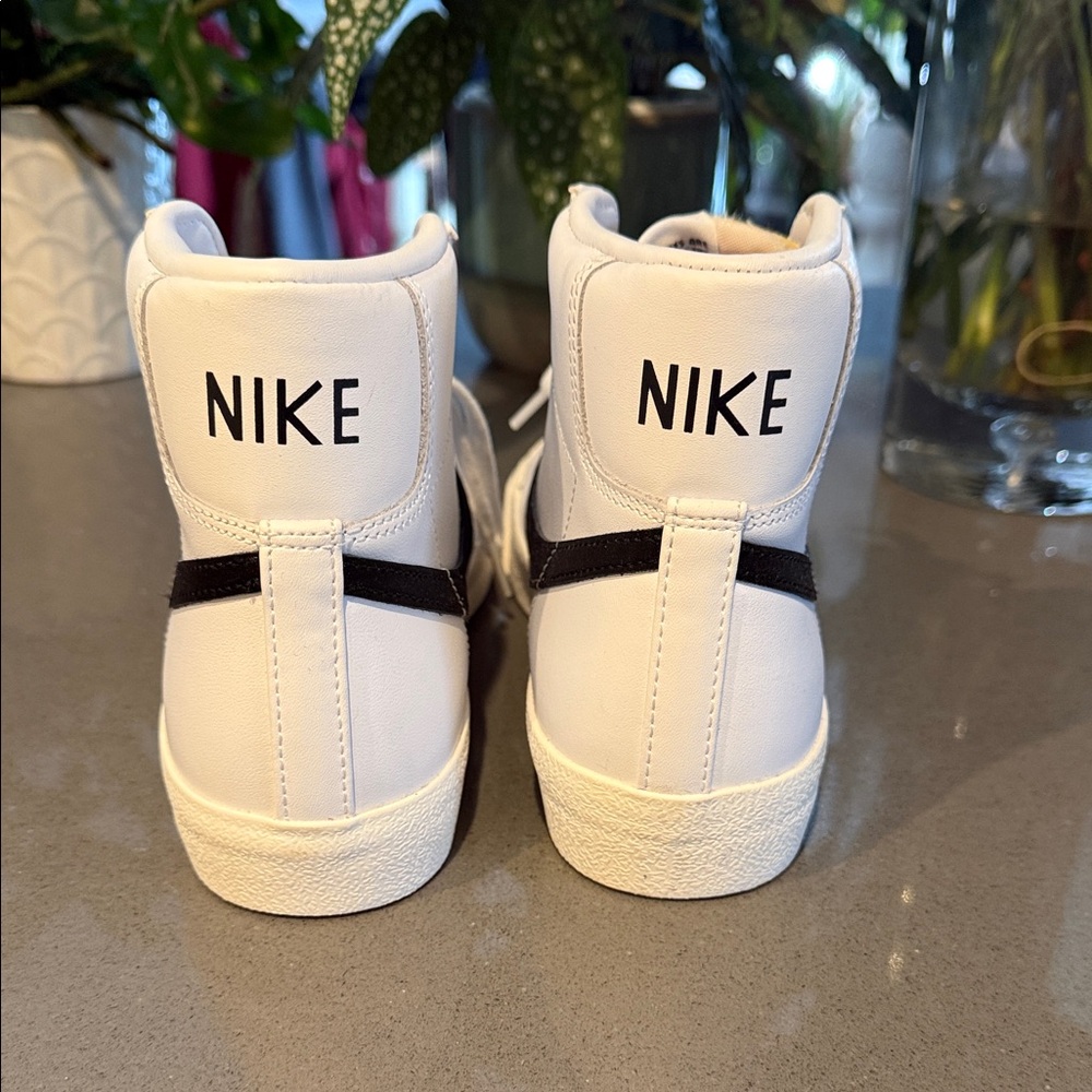 Nike White and Black High-Top Sneakers - Picture 4 of 8